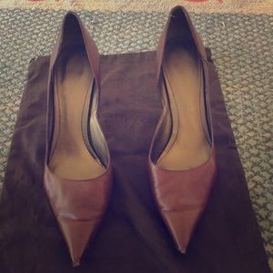Pointy toe heels  beautiful camel brown leather